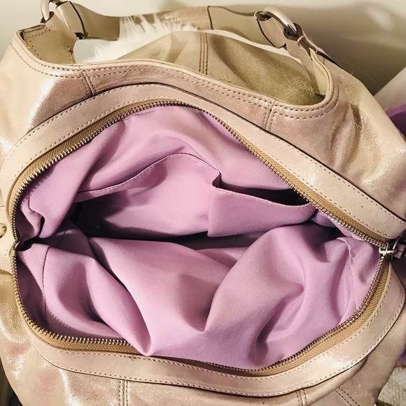 Coach gold metallic soho multi compartment bag - Picture 7 of 7